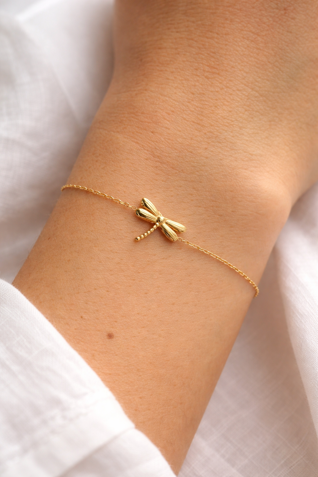 Pulseira Dourada Lumé