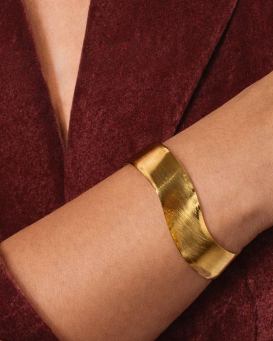 Pulseira Dourada Moonlight