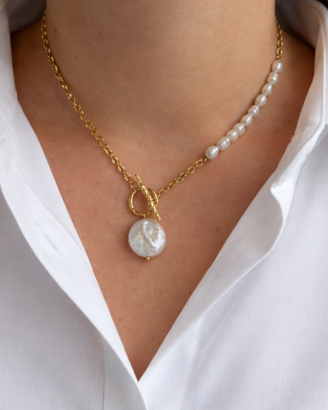 Colar de Perolas Moonlight